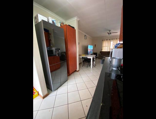 2 BEDROOM APARTMENT FOR SALE IN VORNA VALLEY